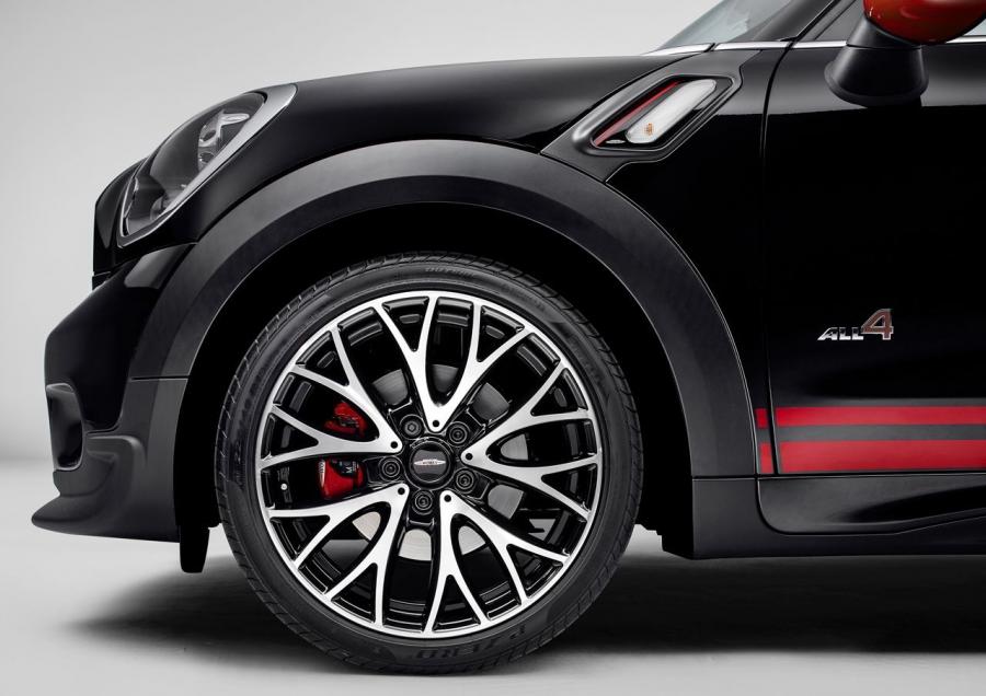  Mini Paceman JCW 2012 года  (фото 6 из 23)